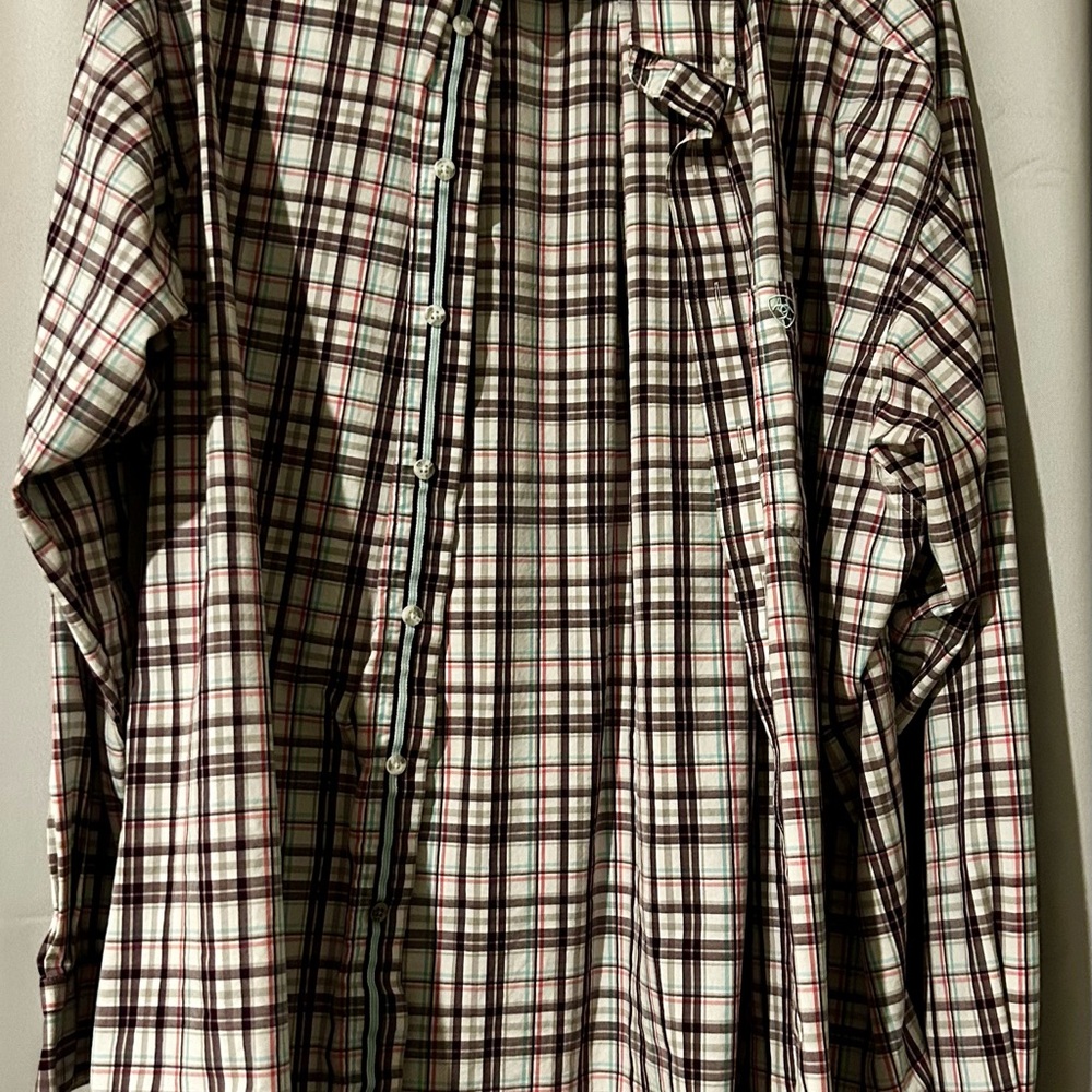 Ariat Plaid Button-Up Shirt in Cream, Black & Burgundy